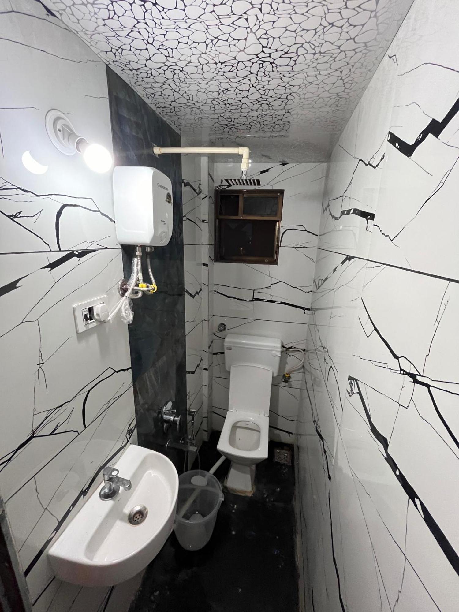 Hotel Sun Lodging Bhiwandi Ngoại thất bức ảnh