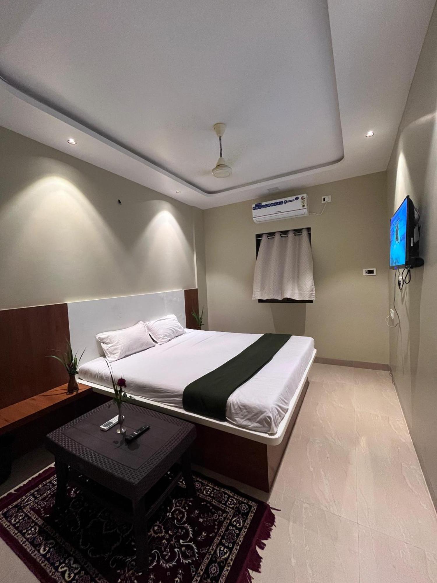 Hotel Sun Lodging Bhiwandi Ngoại thất bức ảnh
